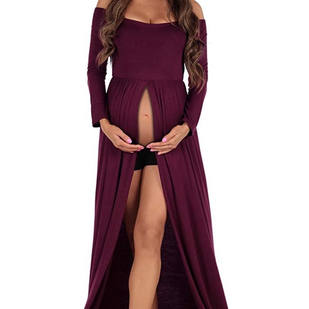 Valentine's♥️ Maternity Photoshoot Flowy Maxi Gown - Picture 7 of 7